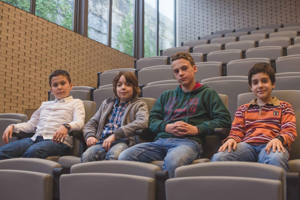 Abril prémios mil no Conservatório Bomfim