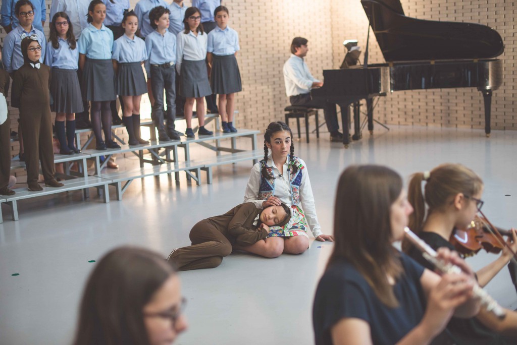 Ópera Infanto-Juvenil Pássaro Mil Cores do Conservatório Bomfim
