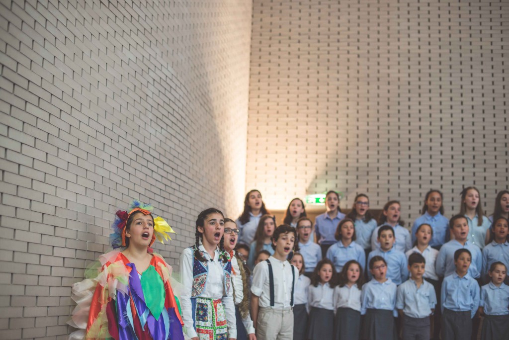 Ópera Infanto-Juvenil Pássaro Mil Cores do Conservatório Bomfim