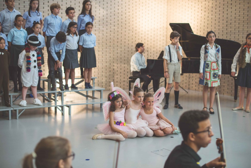 Ópera Infanto-Juvenil Pássaro Mil Cores do Conservatório Bomfim